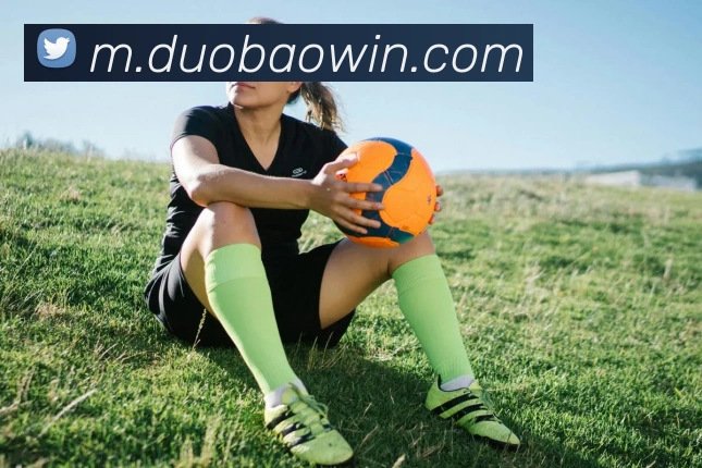 媒体人透露管子煜退学北大加盟广州下赛季将有机会在一线队出战